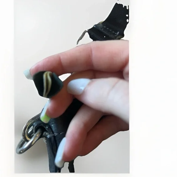 Coach Black Leather Swingpack Crossbody Turn Lock Pocket - Picture 6 of 11